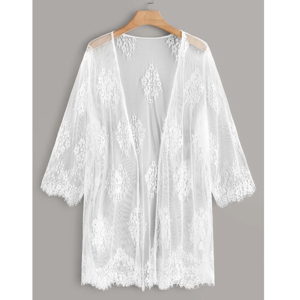 White lace kimono